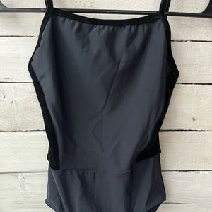 Eleve leotard